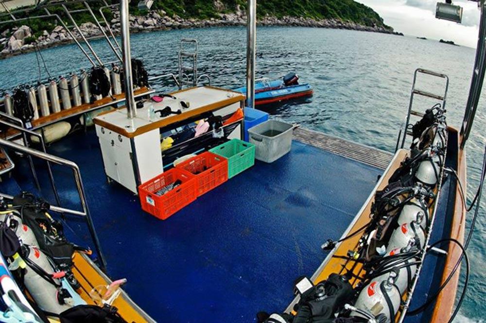 Sawasdee Fasai Similan Islands Liveaboard Diving Thailand